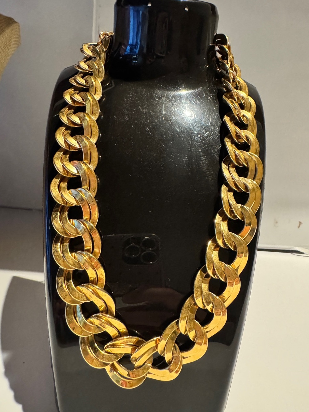MONET vintage Chunky Cuban Link Necklace –